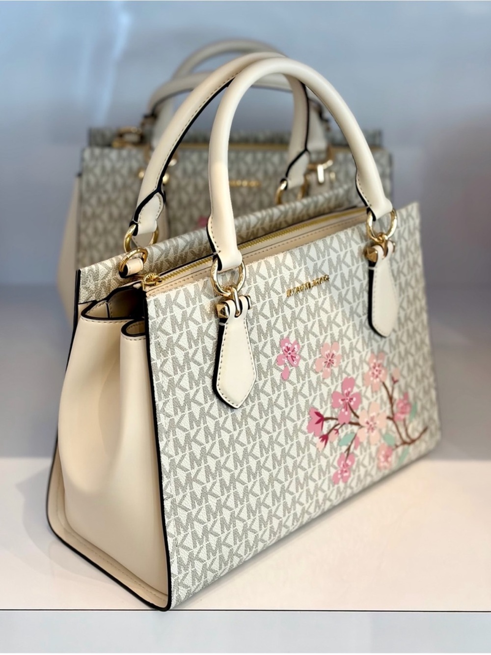 MICHAEL KORS Marilyn Md Embellished Signature Logo Satchel Crossbody - Picture 2 of 15